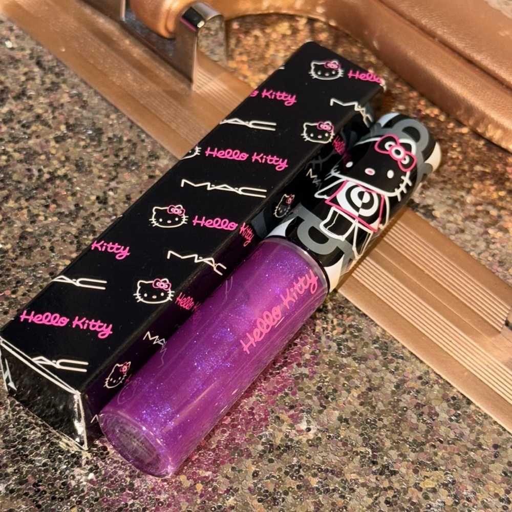 MAC Hello Kitty Lipglass Fast Friends NEW